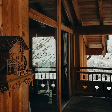 Chalet Joubarbe Rose By Lodji *